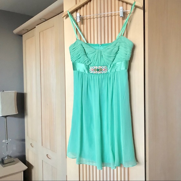 BCBG maxazria 100% silk mini strapless dress in sage mint green - Picture 4 of 10